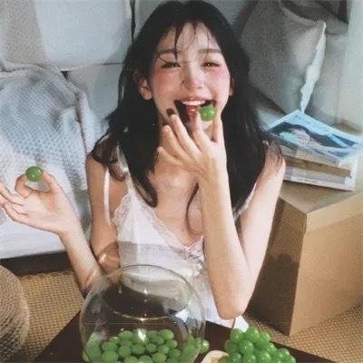 女孩和女人们的生活