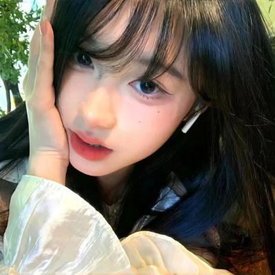 戛纳机密第一季